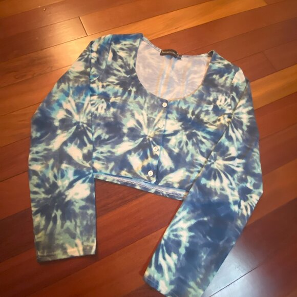 Pretty Little Thing Tie Dye Button up Top size 10 - Picture 4 of 6